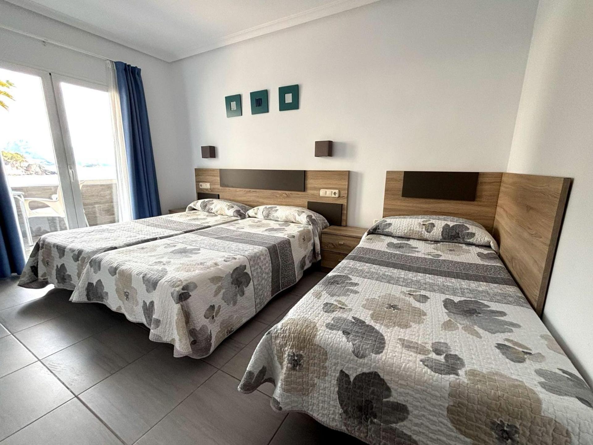 אלתיאה Hostal El Trovador מראה חיצוני תמונה